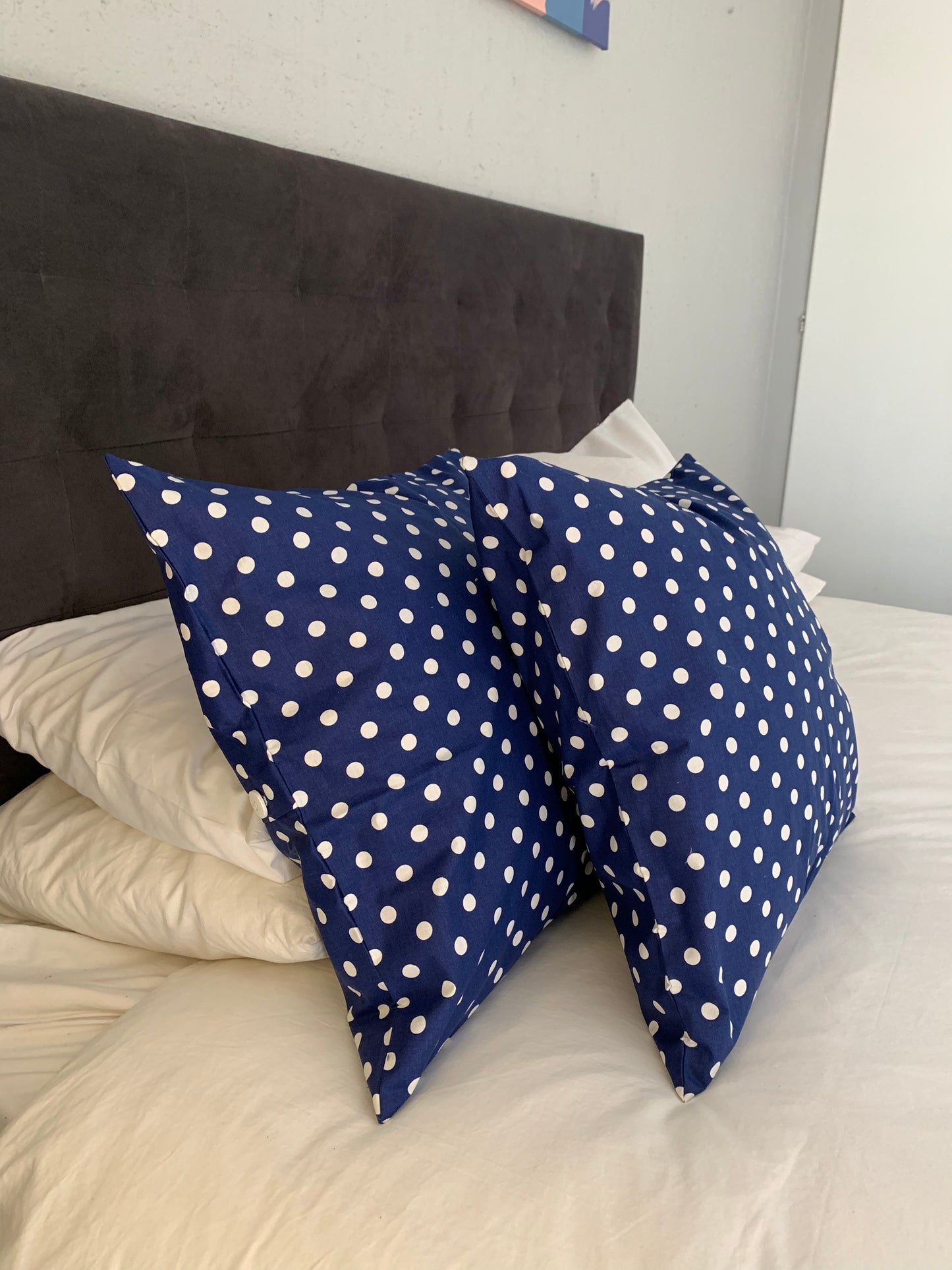 Polka-Dot Cushion Cover